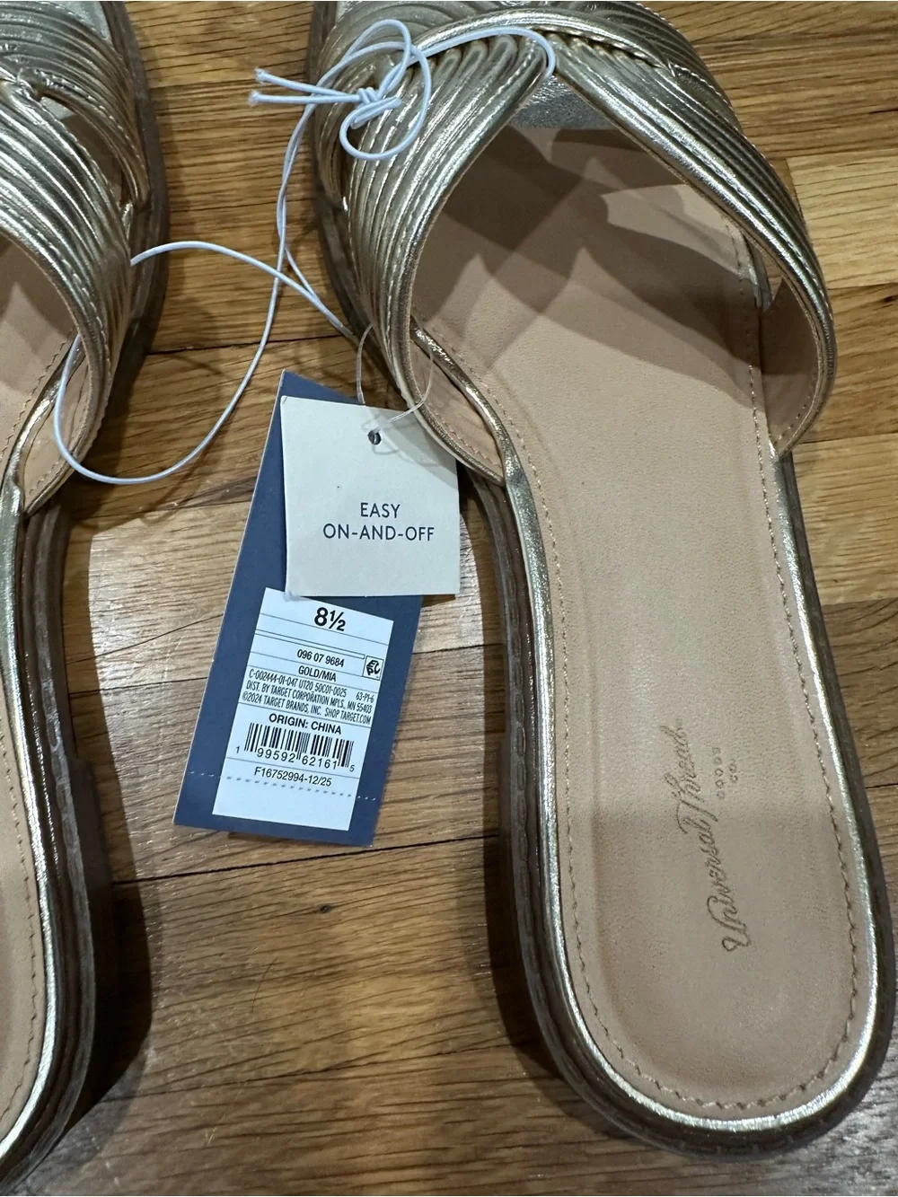 Metallic Gold Mia Layered Sandal Size 8.5 *NEW